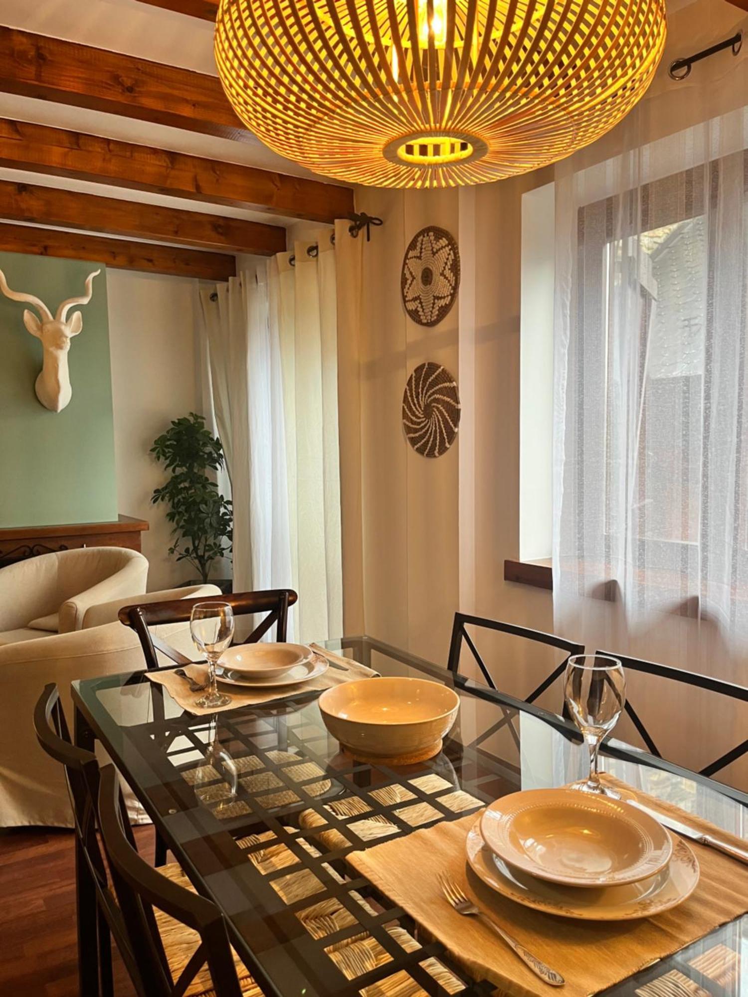 Luxury House Valencia D'Aneu Apartment Exterior photo